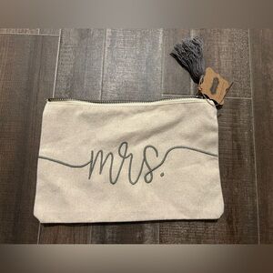 Canvas Mrs. Pouch with Tassel